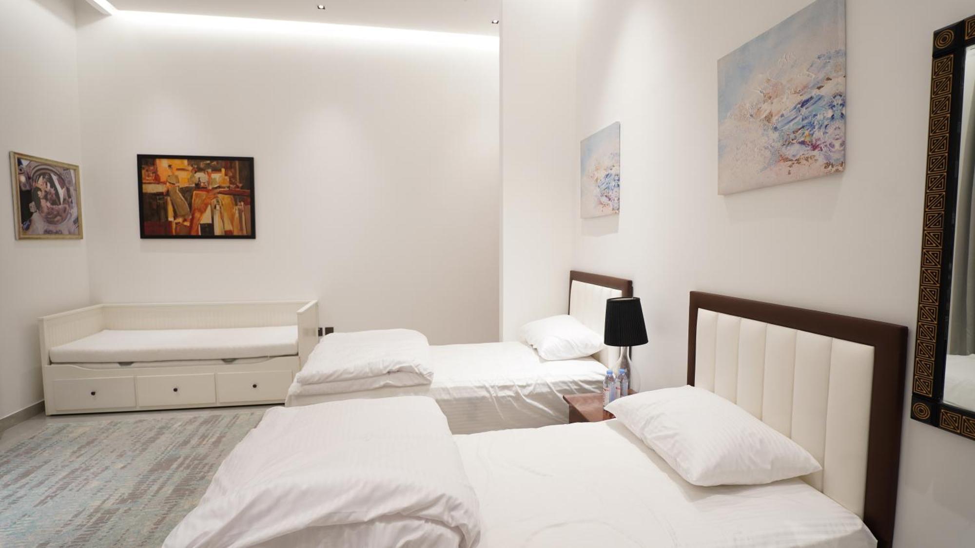 Boutique-Trade Center Bed & Breakfast Дубай Екстериор снимка