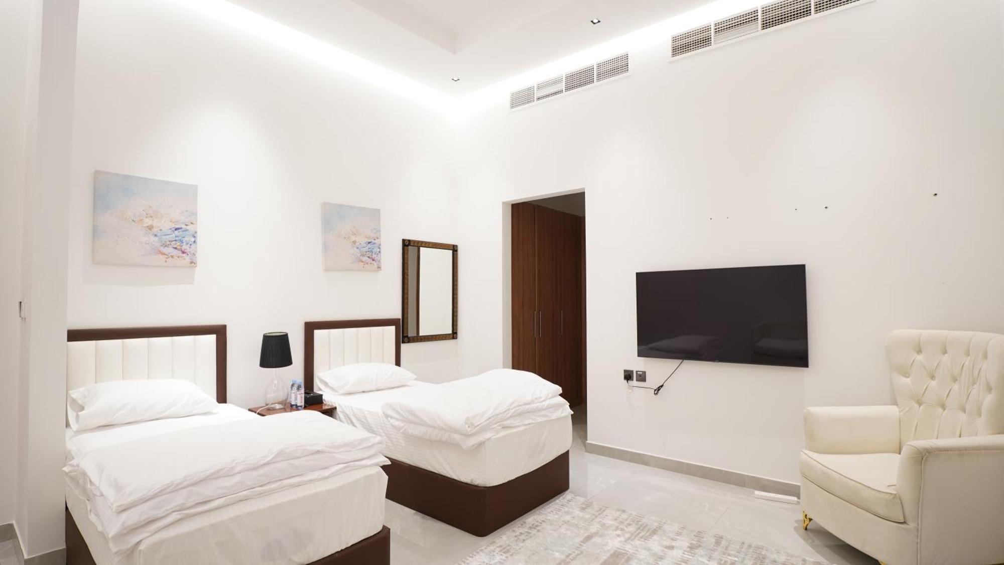 Boutique-Trade Center Bed & Breakfast Дубай Екстериор снимка