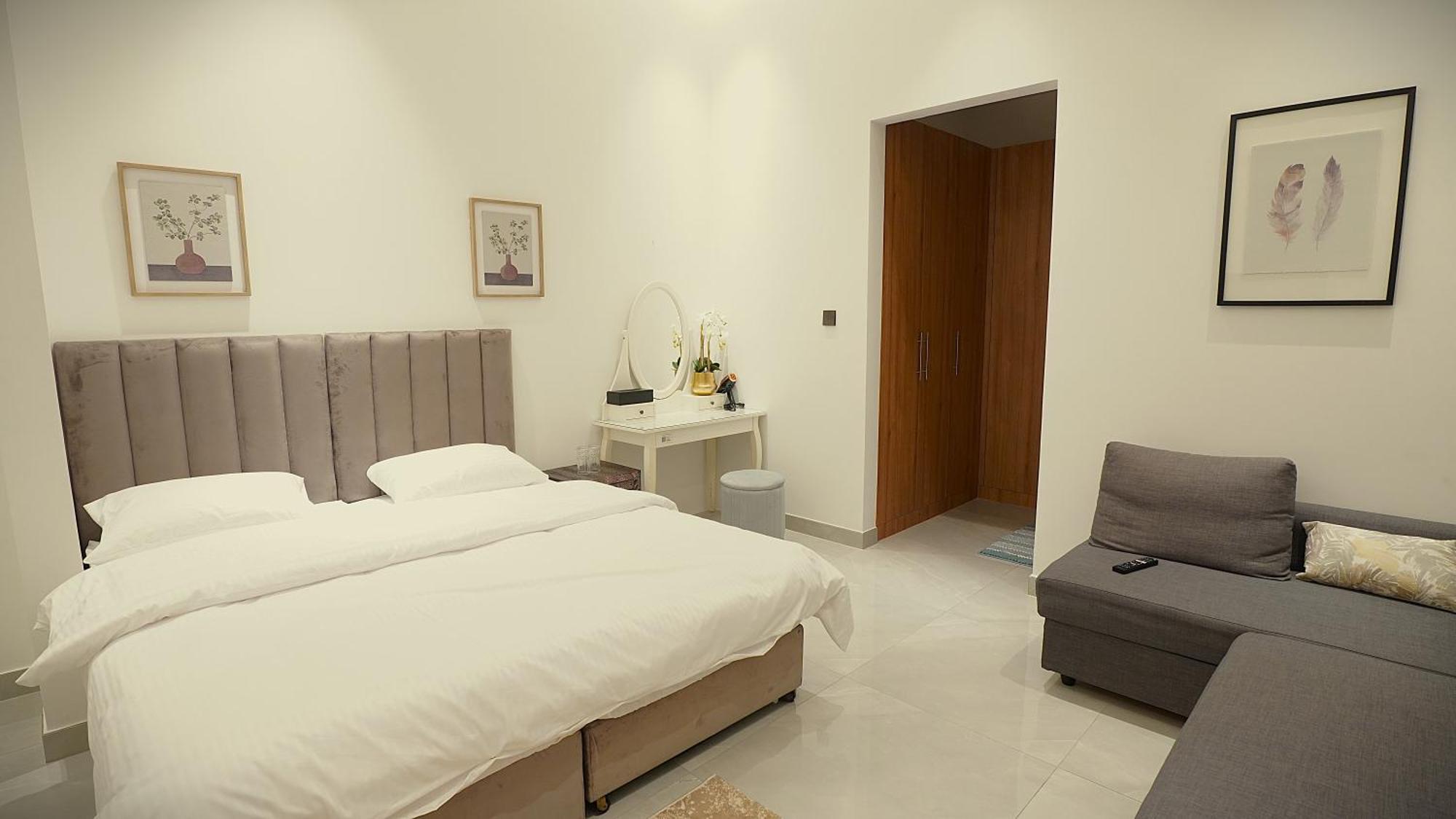 Boutique-Trade Center Bed & Breakfast Дубай Екстериор снимка